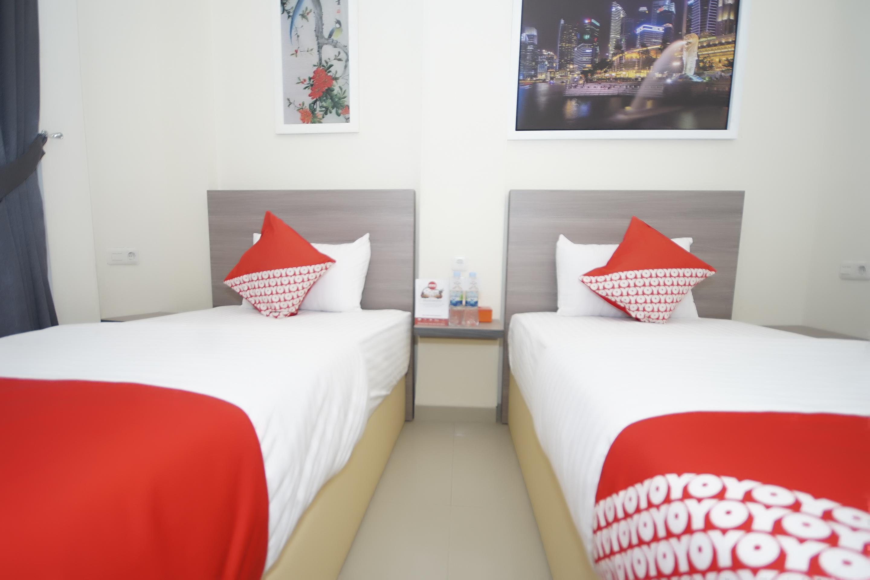 פאלמבאנג Oyo 251 The Maximus Inn Hotel מראה חיצוני תמונה