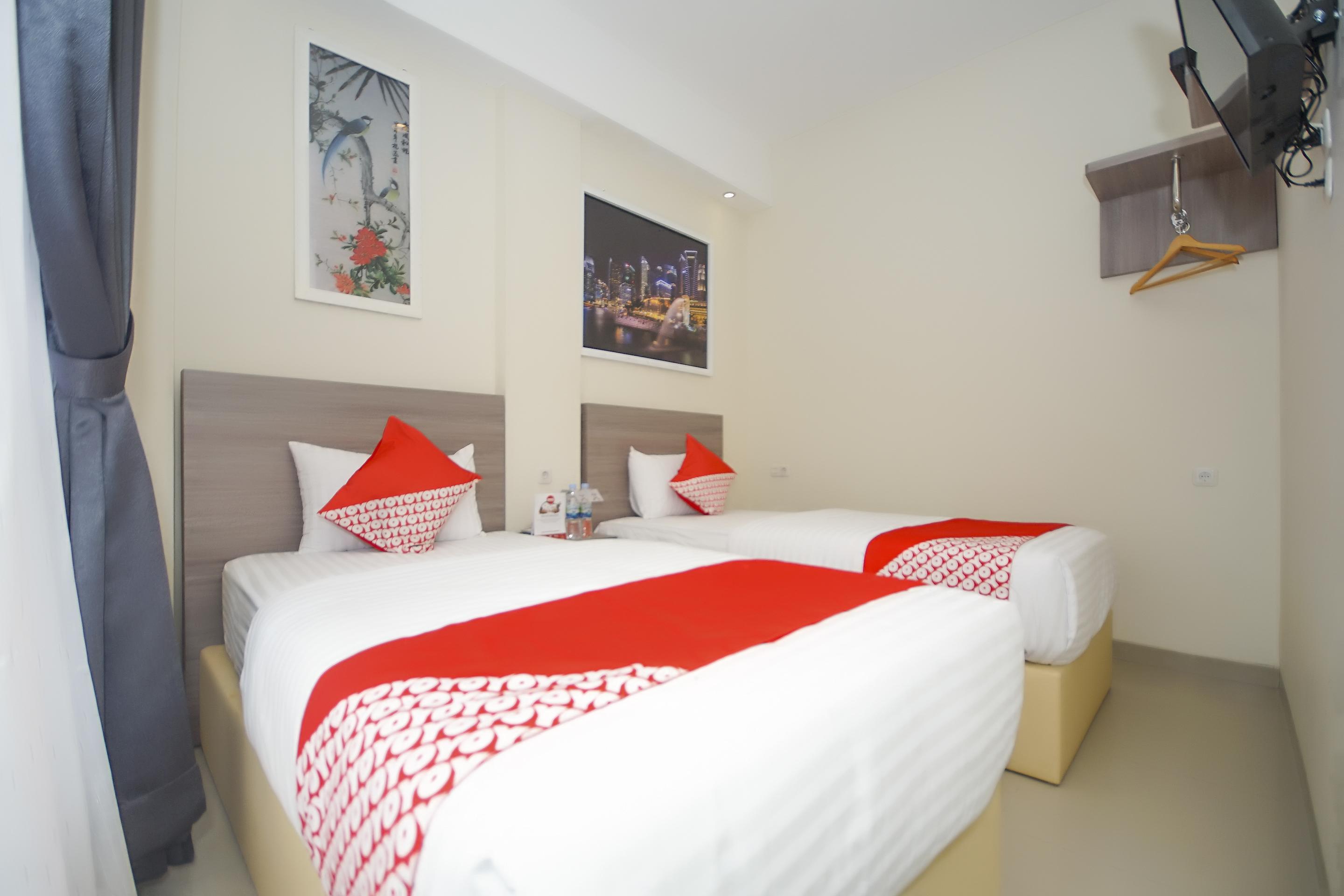 פאלמבאנג Oyo 251 The Maximus Inn Hotel מראה חיצוני תמונה