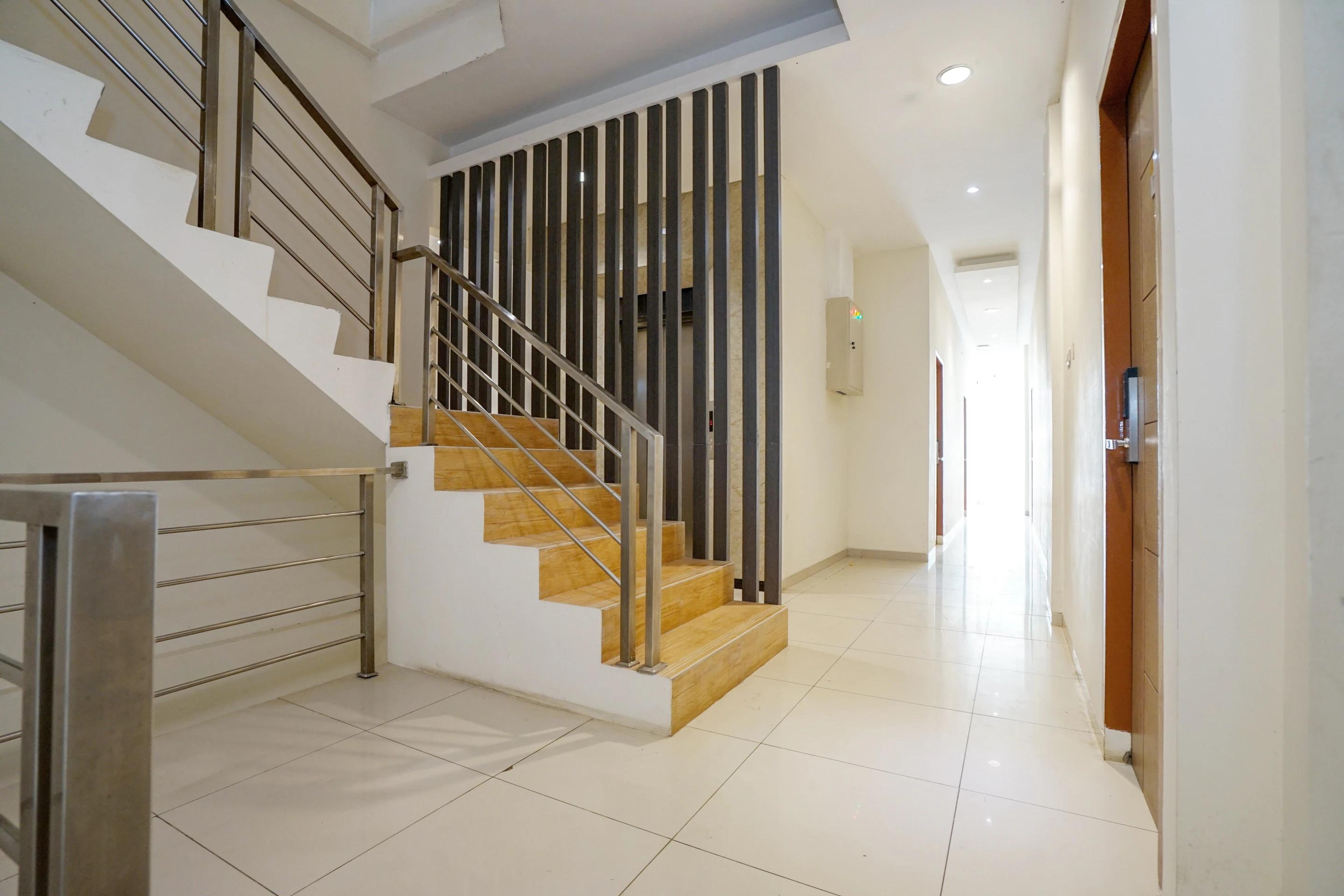 פאלמבאנג Oyo 251 The Maximus Inn Hotel מראה חיצוני תמונה