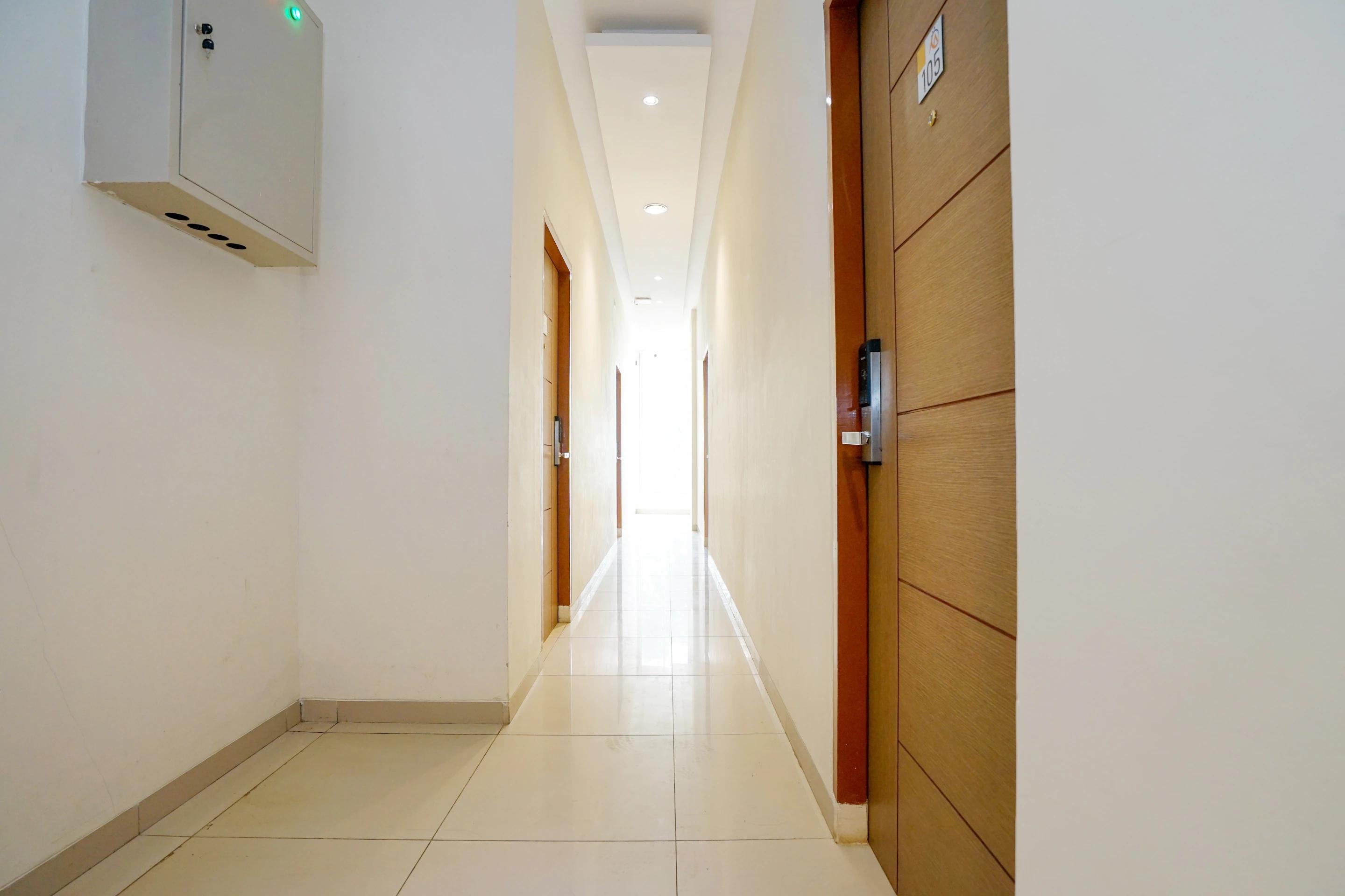 פאלמבאנג Oyo 251 The Maximus Inn Hotel מראה חיצוני תמונה