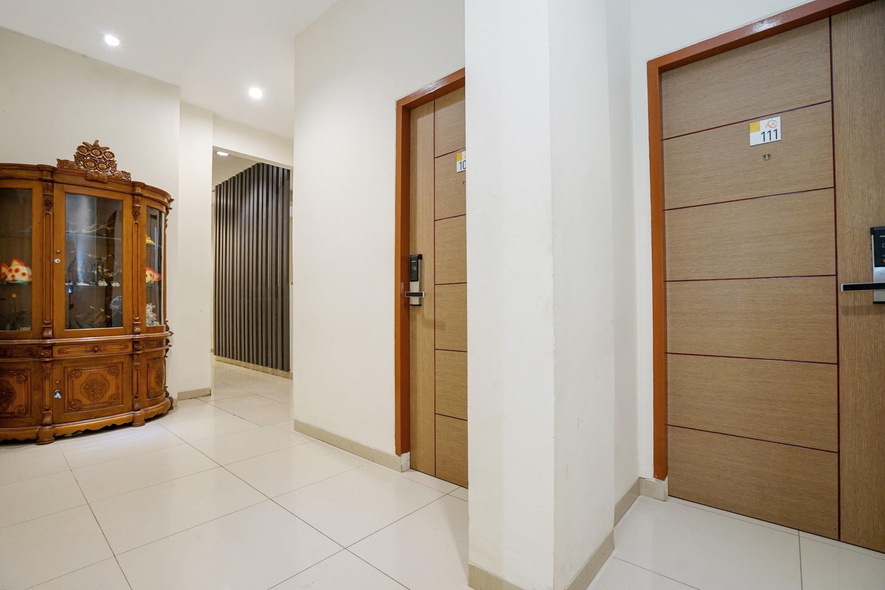פאלמבאנג Oyo 251 The Maximus Inn Hotel מראה חיצוני תמונה